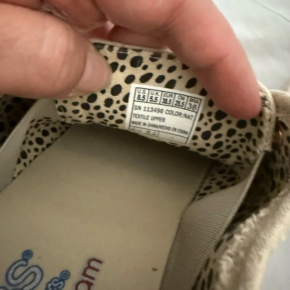 Skechers BOBS Beige Casual Shoes - Picture 11 of 12